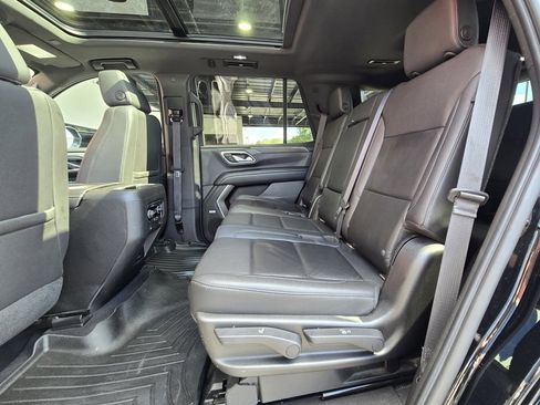 Used 2021 Chevrolet Tahoe Z71 image 17