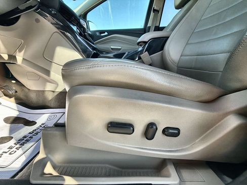Used 2014 Ford Escape Titanium w/ Equipment Group 401A AWD/4WD image 14