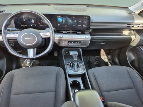 Used 2025 Hyundai Kona SEL FWD image 10