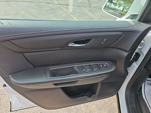 Used 2017 Chevrolet Traverse LT w/ Style and Technology Package AWD/4WD image 20