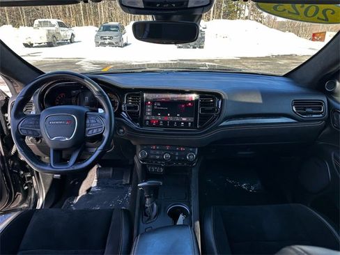 Used 2023 Dodge Durango R/T w/ Hemi Orange Plus Package image 12