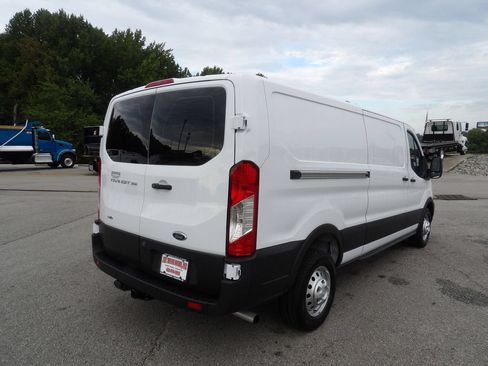 Used 2023 Ford Transit 350 Low Roof AWD image 7
