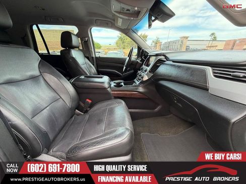 Used 2017 GMC Yukon SLT AWD/4WD image 40