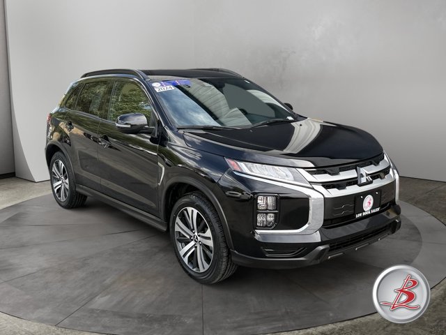 Used 2024 Mitsubishi Outlander Sport SEL AWD/4WD image 1