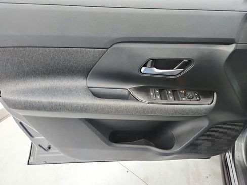 New 2026 Nissan Kicks SV image 30