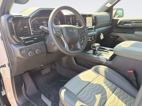 New 2026 Chevrolet Silverado 1500 ZR2 w/ LPO, Dark Essentials Package AWD/4WD image 29