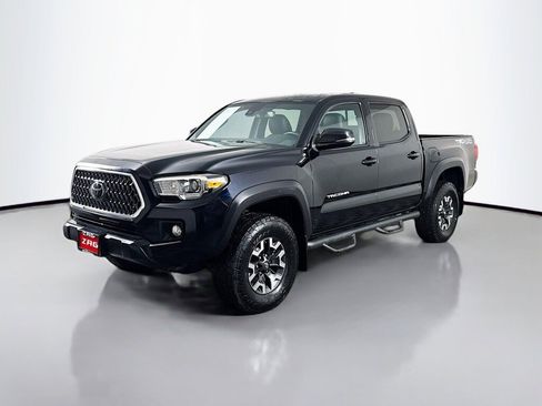 Used 2019 Toyota Tacoma TRD Off-Road image 1
