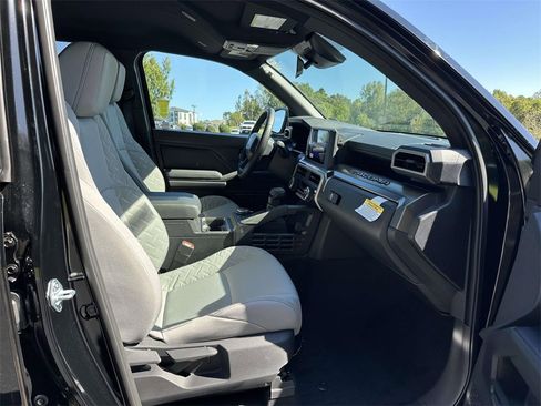 New 2025 Toyota Tacoma SR5 image 11