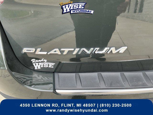 Used 2022 Ford Explorer Platinum AWD/4WD image 32