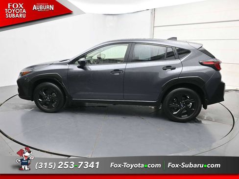 Used 2024 Subaru Crosstrek 2.0i AWD/4WD image 17