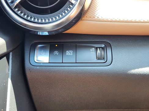 Used 2026 Chevrolet Equinox ACTIV w/ Convenience Package III FWD image 21