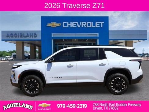 New 2026 Chevrolet Traverse Z71 w/ Enhanced Driving Package AWD/4WD image 7