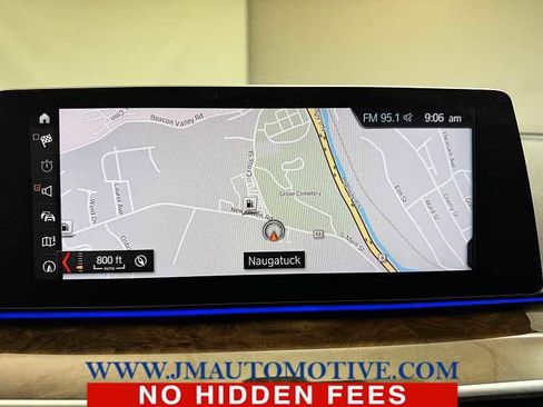 Used 2017 BMW 540i xDrive image 27