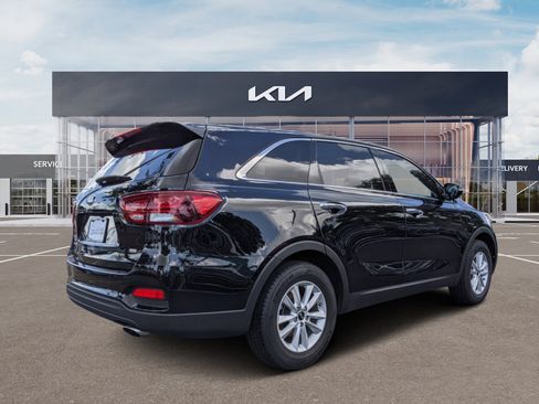 Used 2019 Kia Sorento L image 3