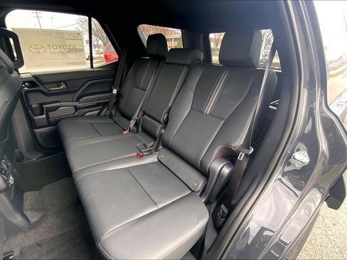 New 2025 Toyota 4Runner Limited image 13