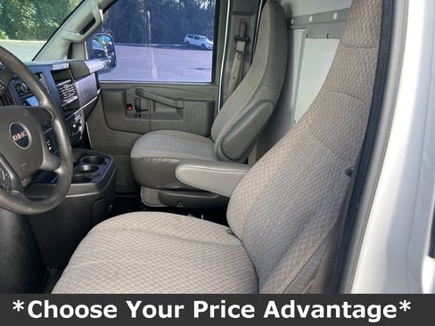 Used 2016 GMC Savana 3500 image 35