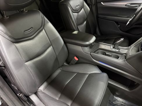 Used 2019 Cadillac XT5 Luxury image 45