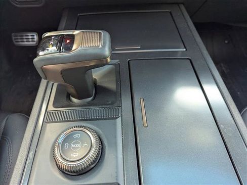 Used 2024 GMC Hummer EV 3X w/ LPO, Illumination Package image 15