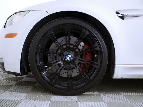 Used 2010 BMW M3 Convertible RWD image 11