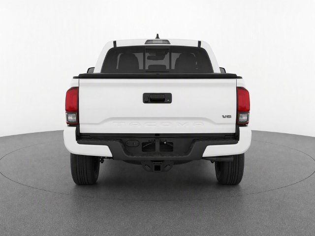 Certified 2022 Toyota Tacoma SR5 w/ Technology Package RWD image 3