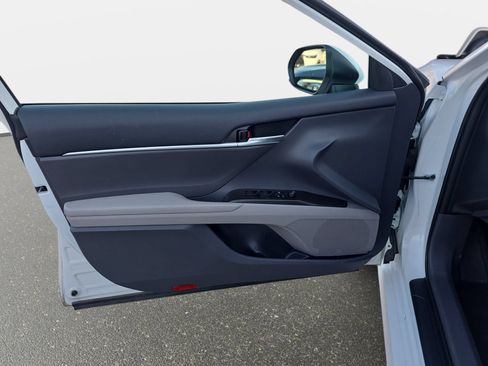 Used 2023 Toyota Camry LE FWD image 25