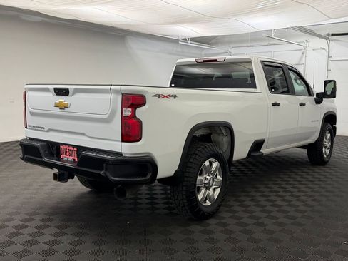 Used 2025 Chevrolet Silverado 3500 W/T image 8