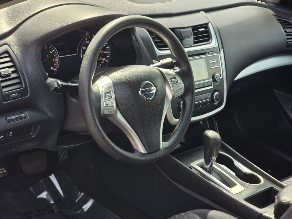 Used 2017 Nissan Altima 2.5 S w/ Power Driver Seat Package FWD image 32
