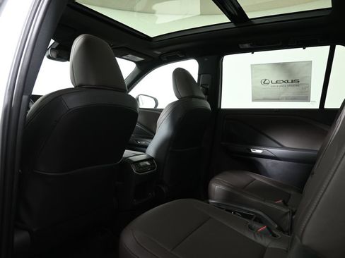New 2026 Lexus TX 350 AWD w/ Technology Package image 31