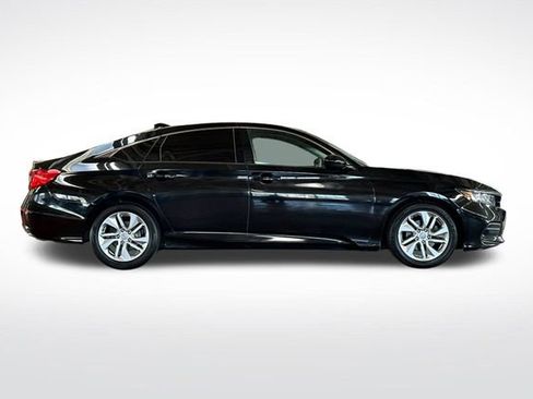 Used 2019 Honda Accord LX image 3