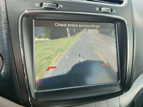 Used 2015 Dodge Journey Crossroad w/ MOPAR All-Weather Group AWD/4WD image 22