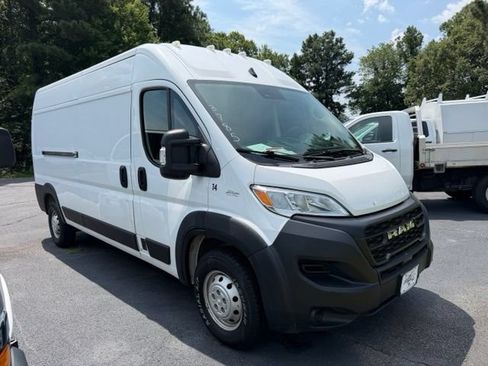 Used 2023 RAM ProMaster 2500 FWD image 3