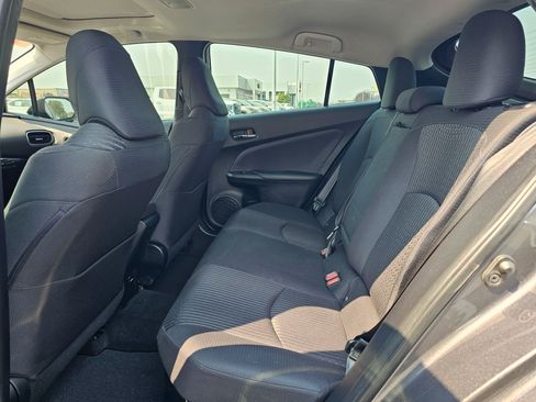 Used 2016 Toyota Prius Three w/ Advanced Technology Package FWD image 17