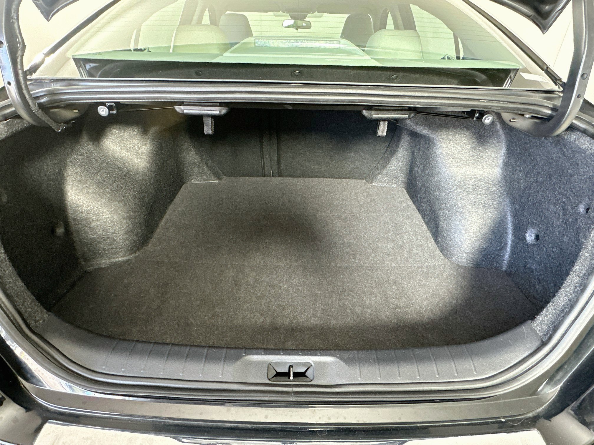 Used 2023 Nissan Altima 2.5 SL FWD image 30