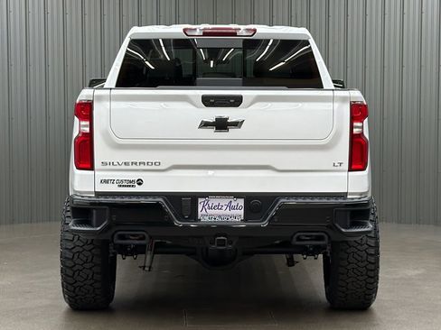 Used 2026 Chevrolet Silverado 1500 LT Trail Boss w/ LT Trail Boss Premium Package image 4