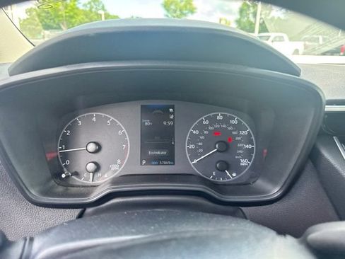 Used 2024 Toyota Corolla LE FWD image 14
