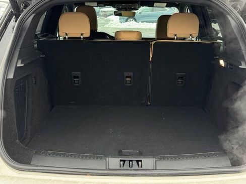 Certified 2022 Lincoln Corsair Reserve w/ Equipment Group 201A image 10