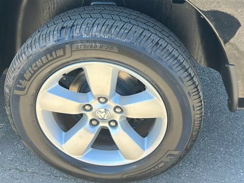 Used 2014 RAM 1500 Express RWD image 6