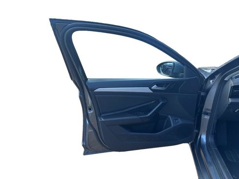 Used 2025 Volkswagen Jetta S FWD image 6