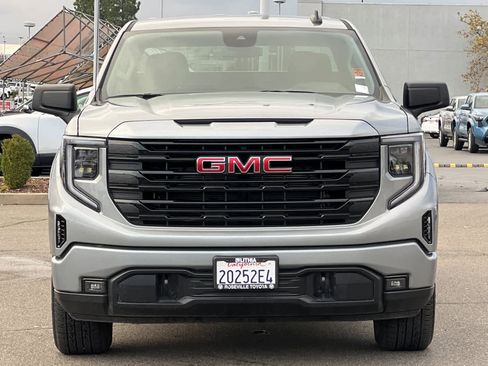 Used 2025 GMC Sierra 1500 Elevation image 10