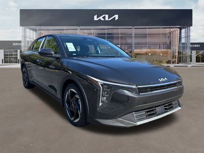 New 2025 Kia K4 EX