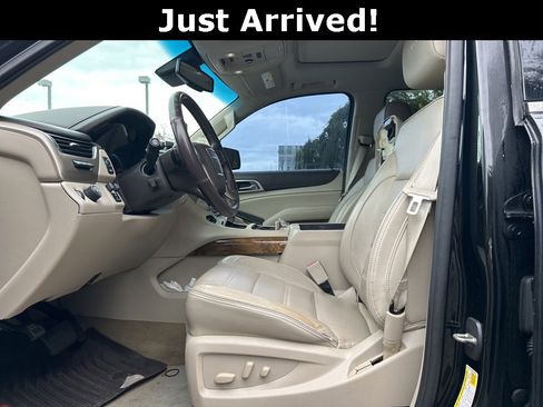 Used 2017 GMC Yukon Denali w/ Open Road Package image 15