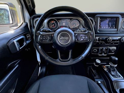 Used 2022 Jeep Wrangler Unlimited Sport AWD/4WD image 11