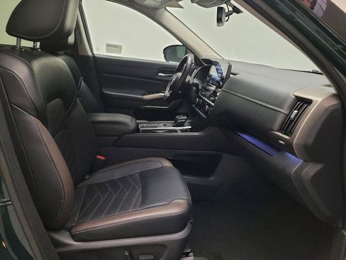 Used 2022 Nissan Pathfinder Platinum w/ Cargo Package FWD image 21