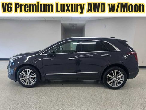 Used 2025 Cadillac XT5 Premium Luxury AWD/4WD image 1