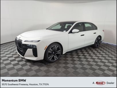 New 2025 BMW 760i xDrive w/ Executive Package