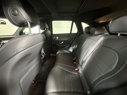 Used 2017 Mercedes-Benz GLC 300 4MATIC image 22