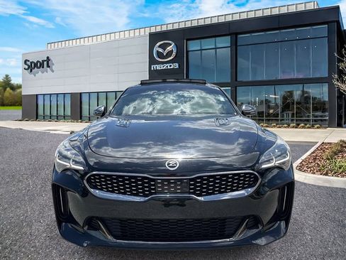 Used 2020 Kia Stinger GT2 RWD image 9