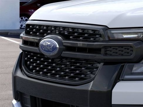 New 2026 Ford Ranger XLT w/ Trailer Tow Package RWD image 17