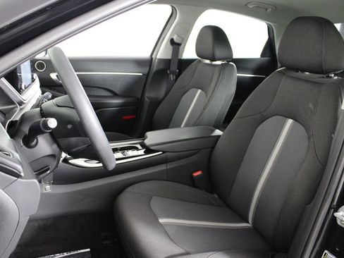 Used 2020 Hyundai Sonata SE w/ Cargo Package image 17