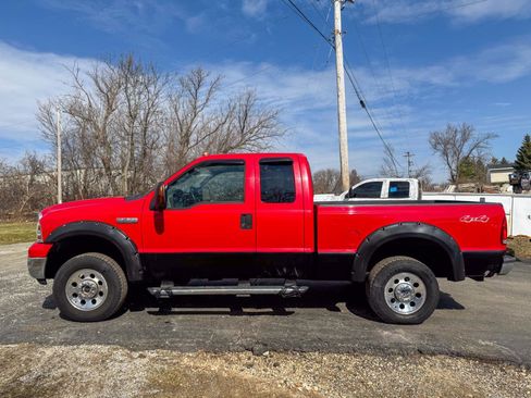 Used 2005 Ford F250 Lariat AWD/4WD image 6